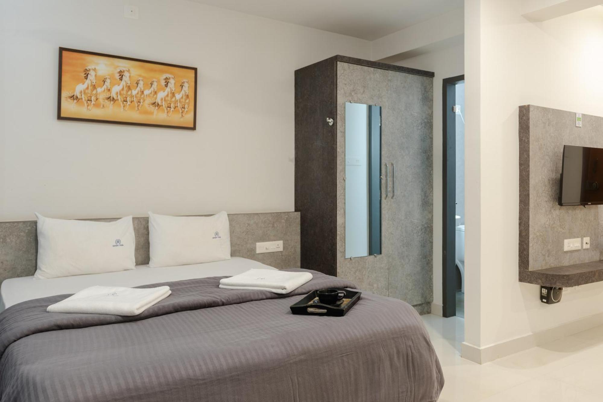 Manipal Atalia Service Apartments Buitenkant foto